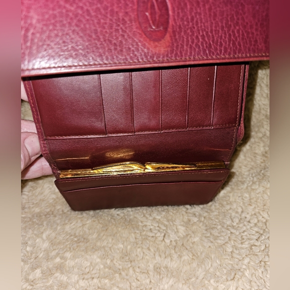 Cartier Paris Must de Cartier Bordeaux Calfskin Leather Wallet. Bifold flap. EUC - Picture 13 of 16